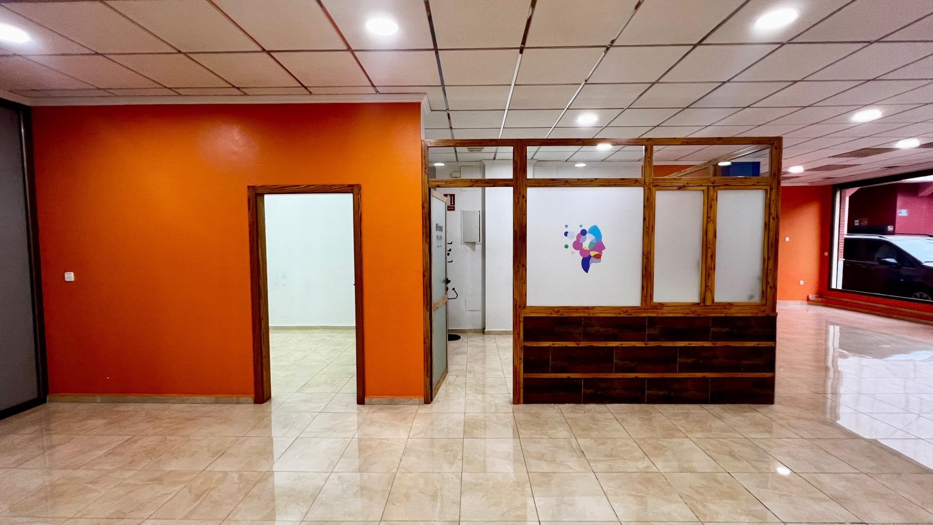 Revente - Commercial -
Beniel