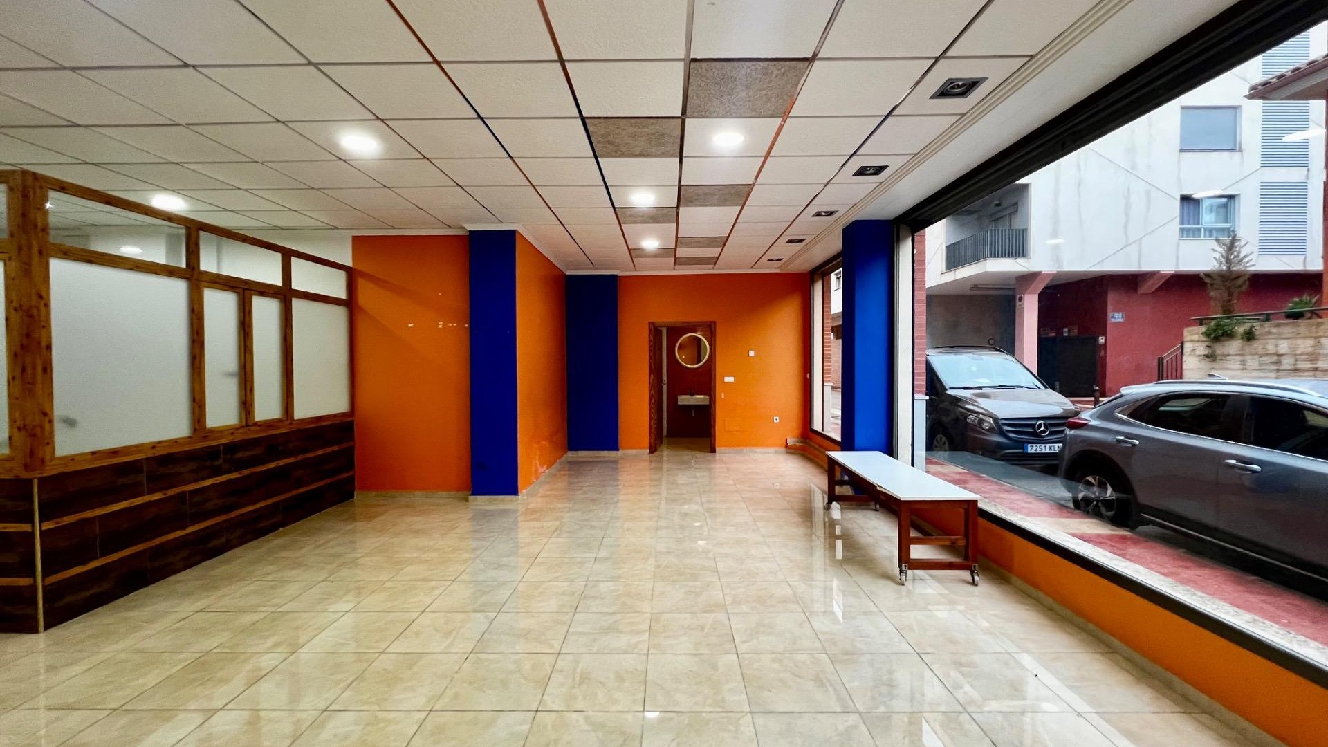 Revente - Commercial -
Beniel