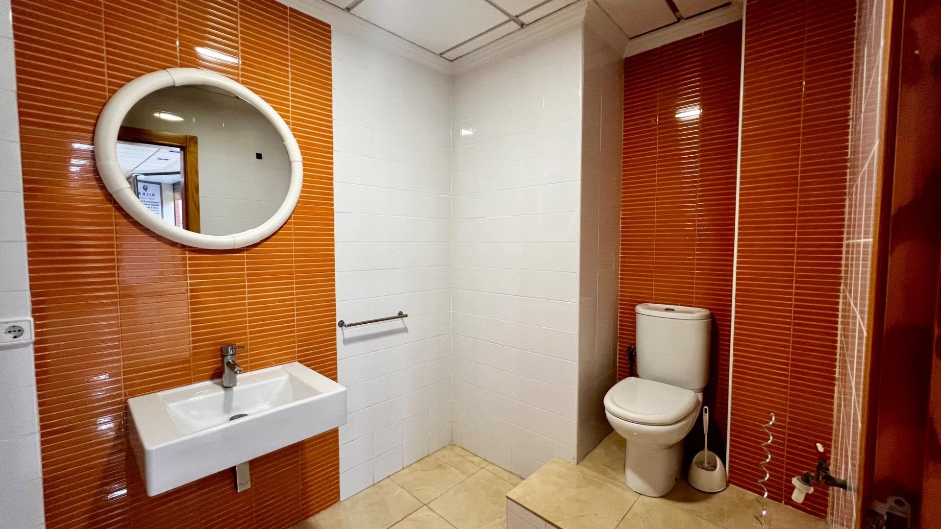 Revente - Commercial -
Beniel