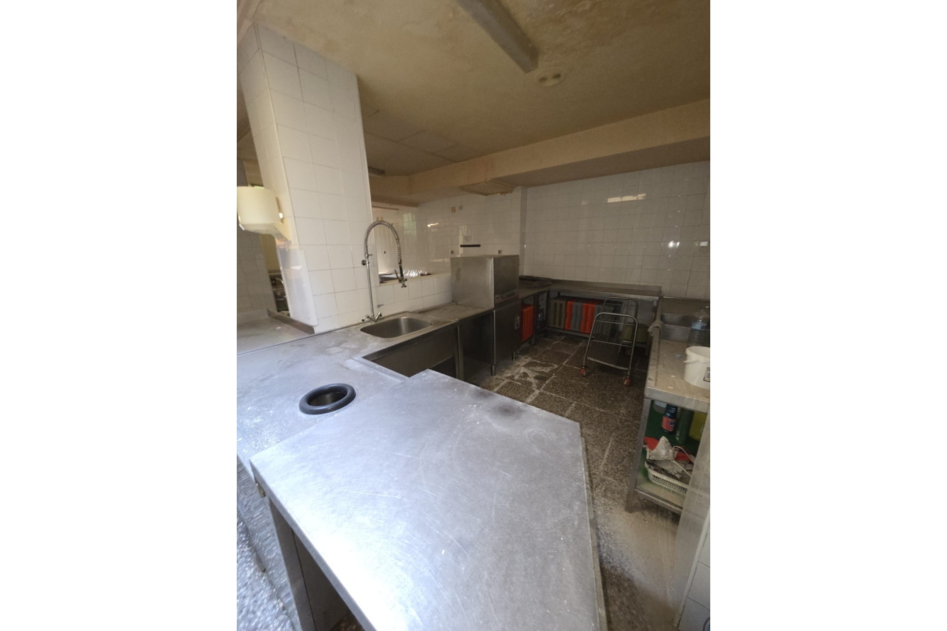 Revente - Commercial -
Callosa de Segura