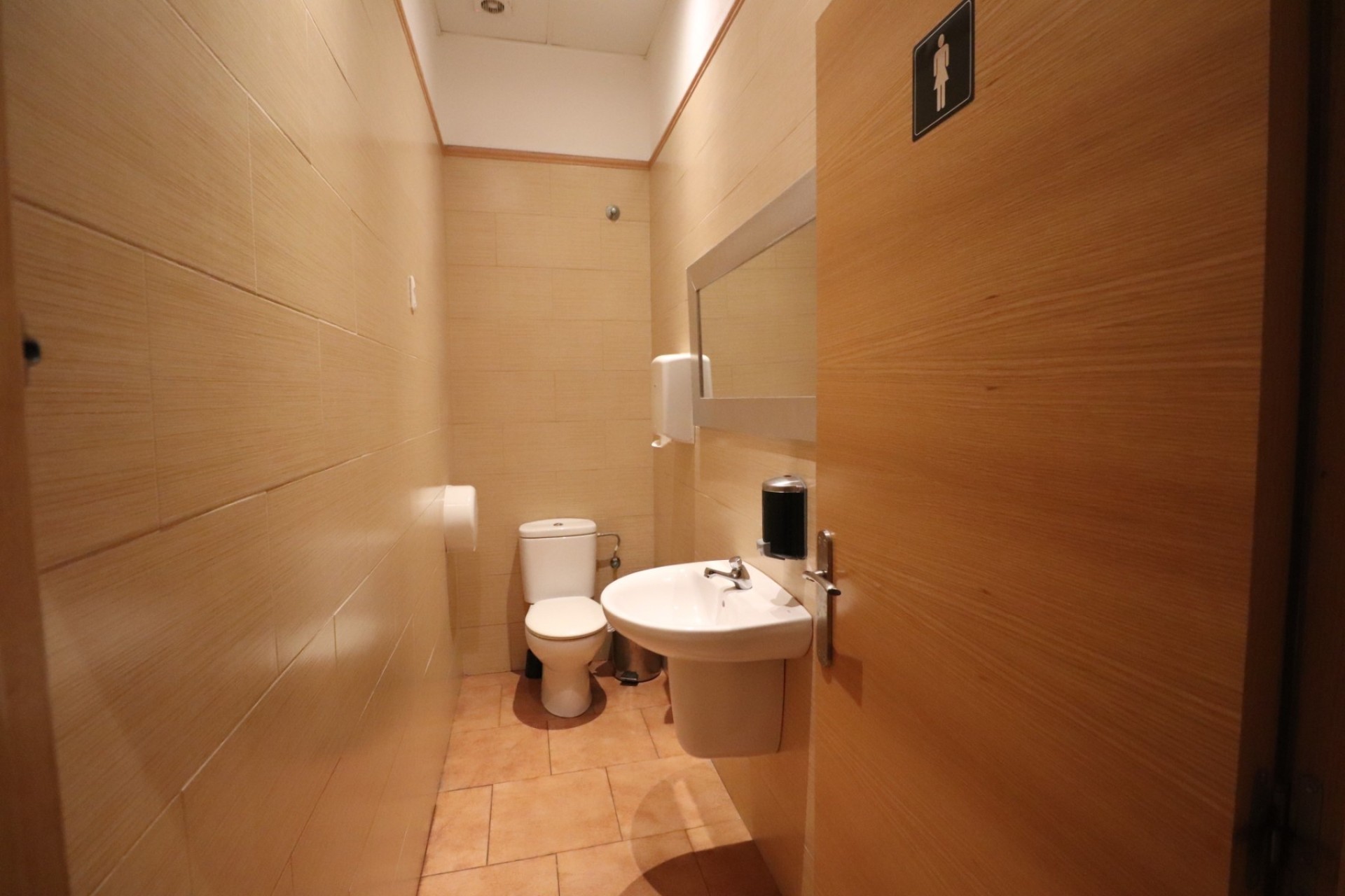 Revente - Commercial -
Ciudad Quesada - Rojales - Ciudad Quesada - Town