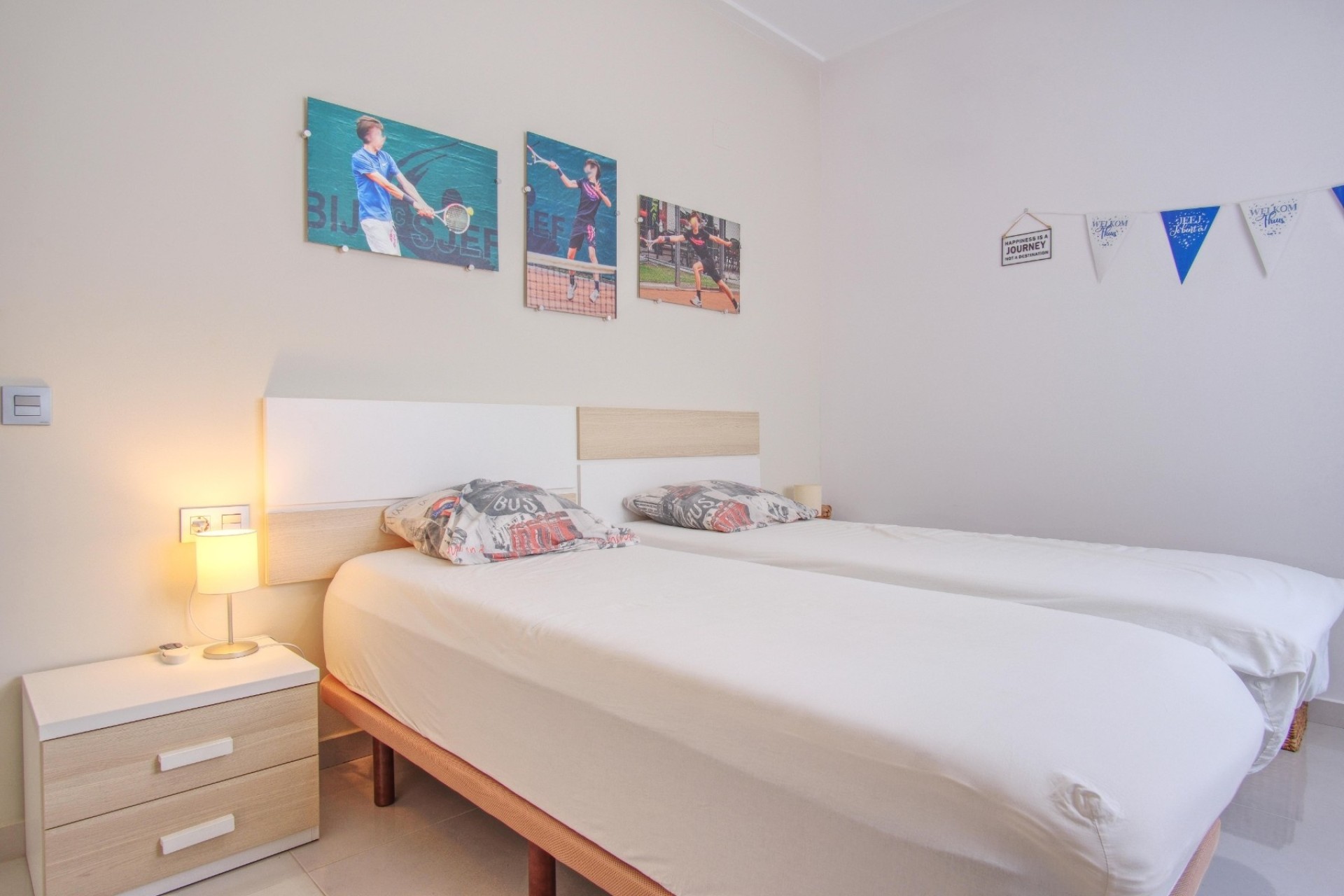 Revente - Commercial -
Dolores - Dolores - Country