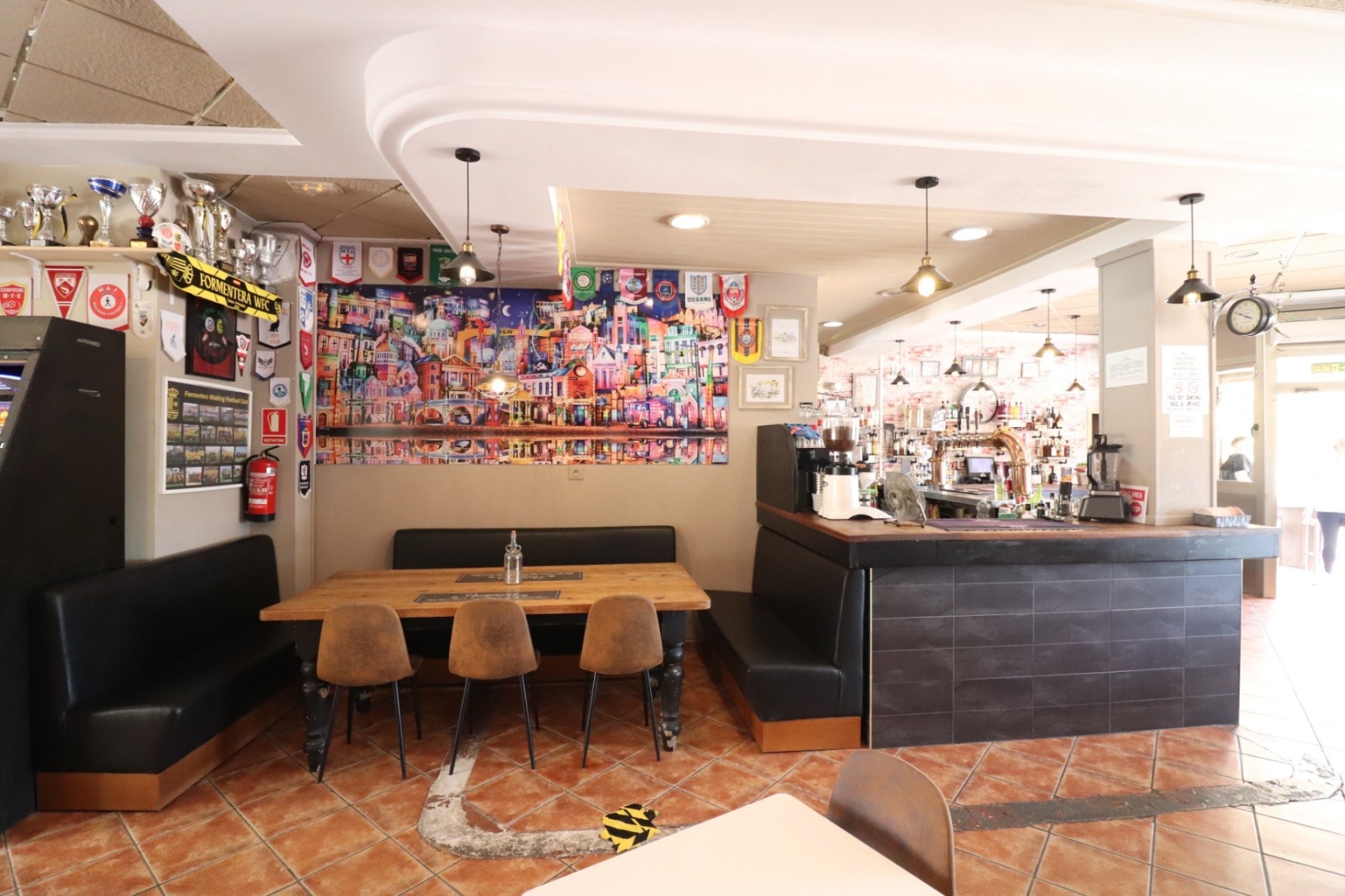 Revente - Commercial -
Formentera del Segura - Formentera - Village