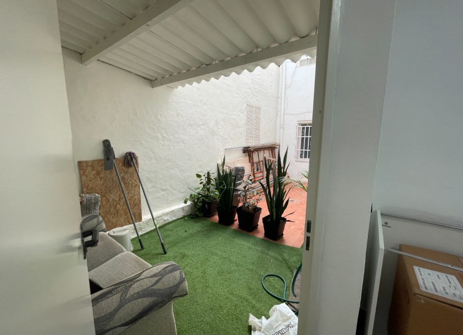 Revente - Commercial -
Guardamar del Segura - Comunidad Valenciana