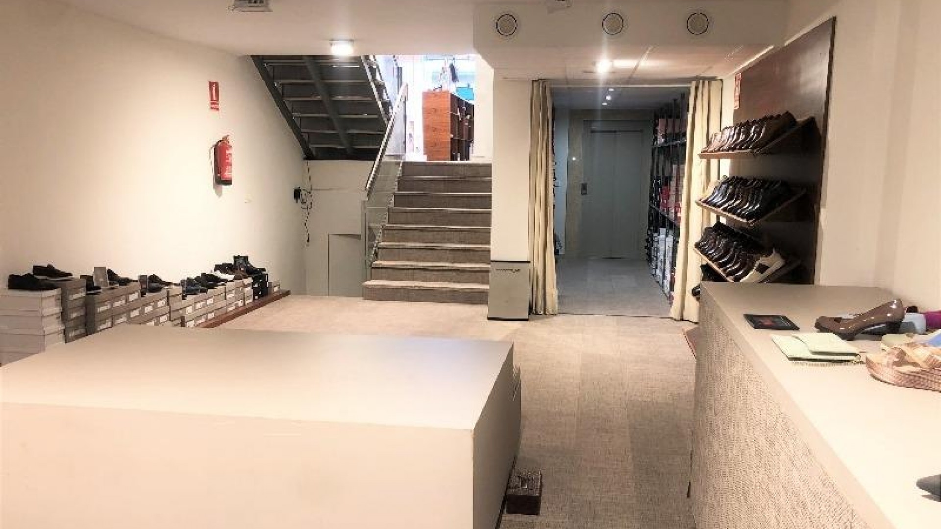 Revente - Commercial -
Guardamar del Segura - Guardamar Centro