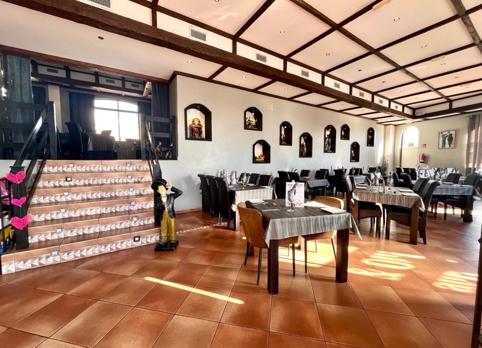 Revente - Commercial -
Guardamar del Segura - Guardamar