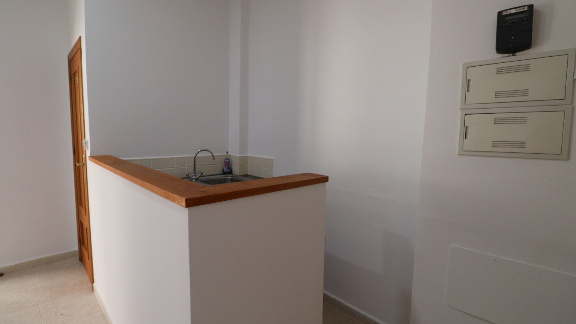 Revente - Commercial -
Jacarilla - Jacarilla - Town