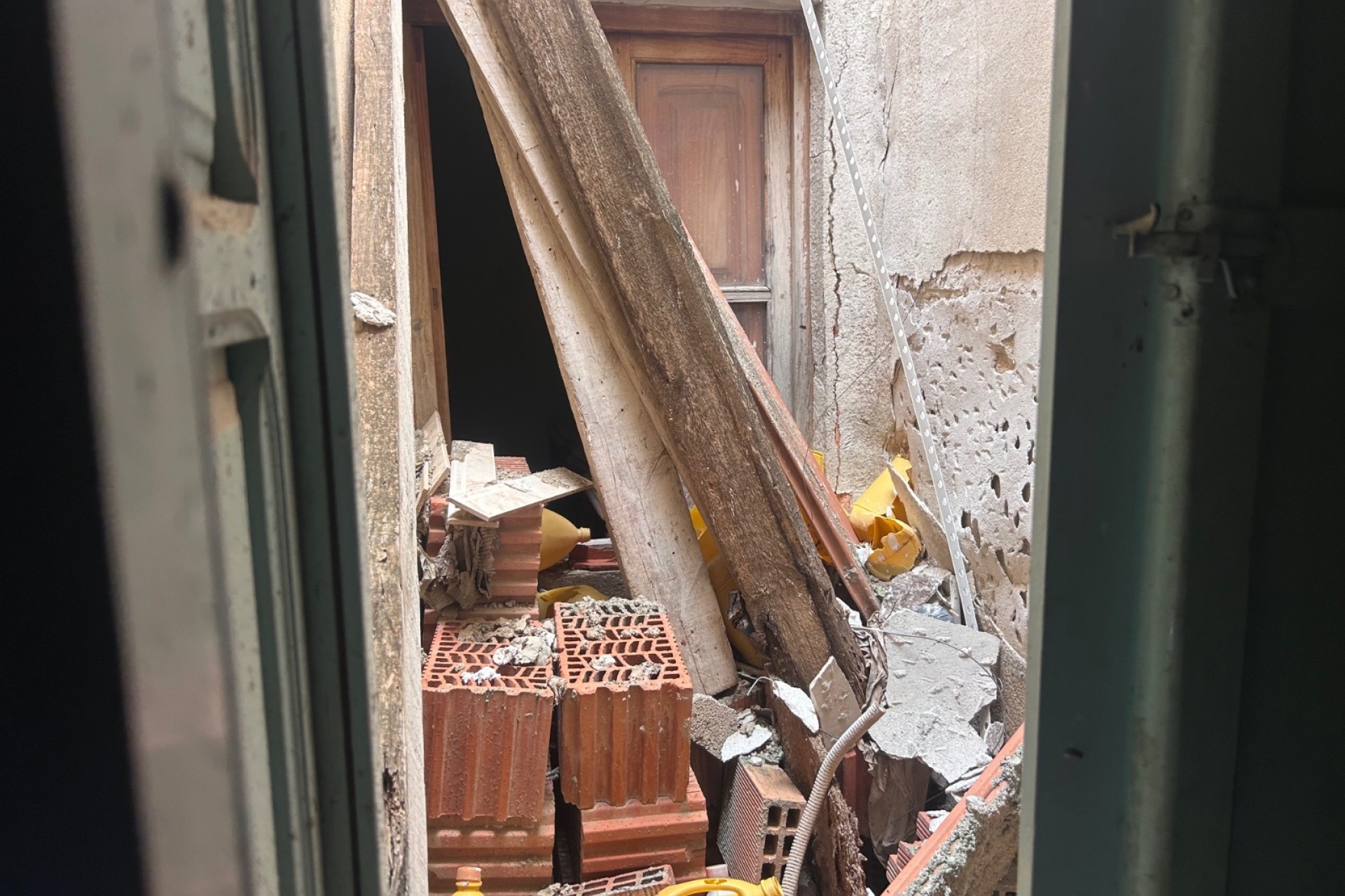 Revente - Commercial -
Jacarilla