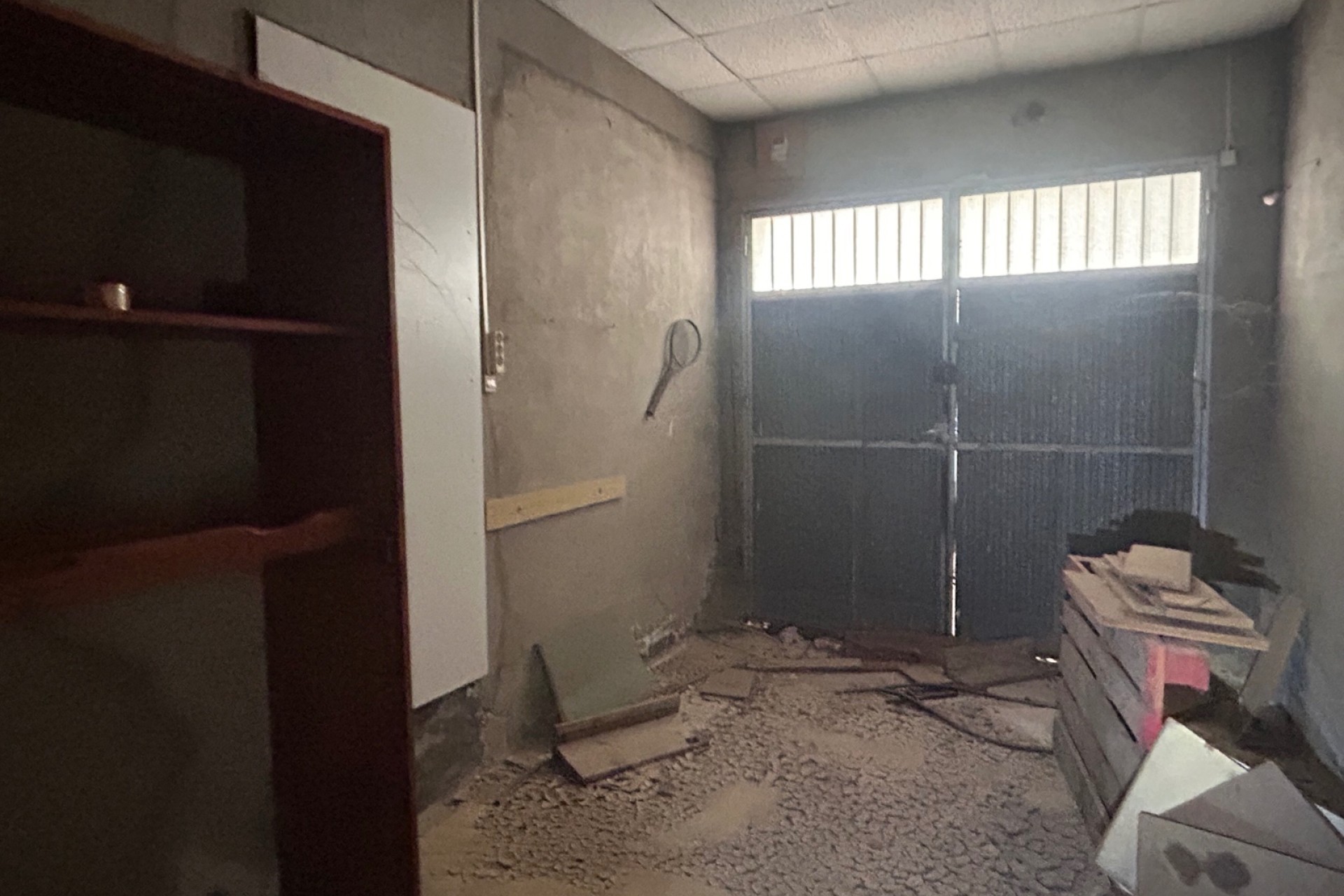 Revente - Commercial -
Jacarilla