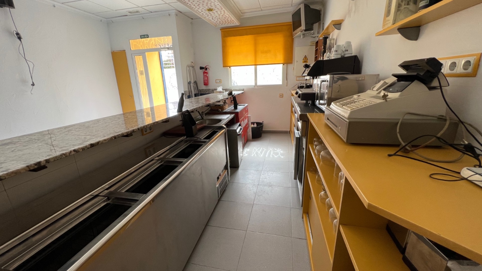 Revente - Commercial -
Macisvenda