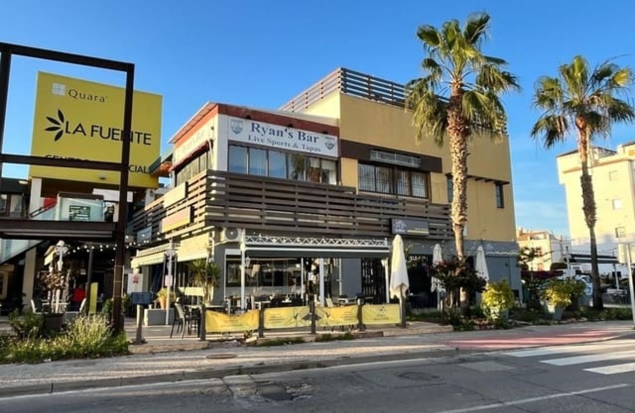 Revente - Commercial -
Orihuela Costa