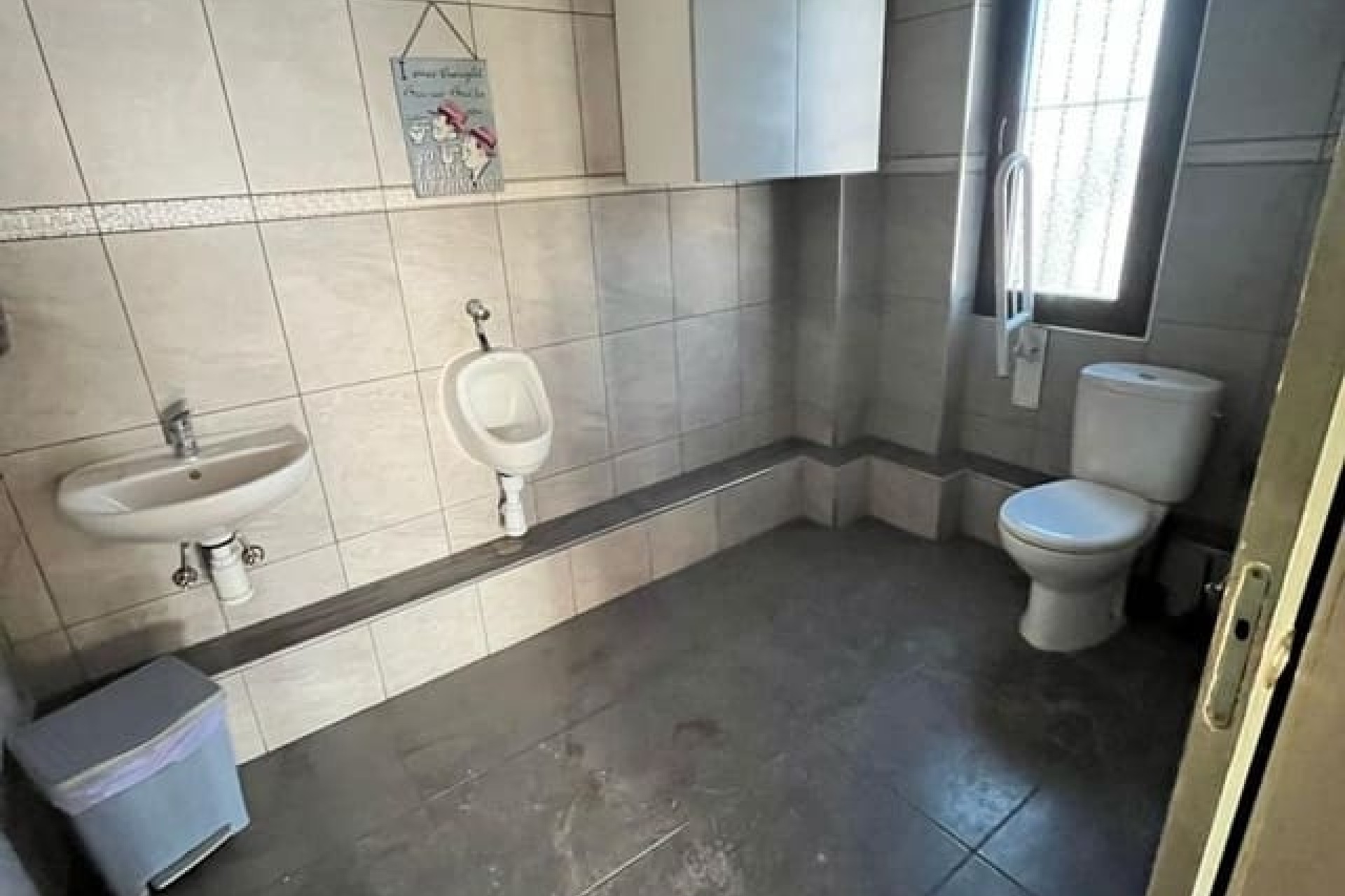 Revente - Commercial -
Orihuela Costa