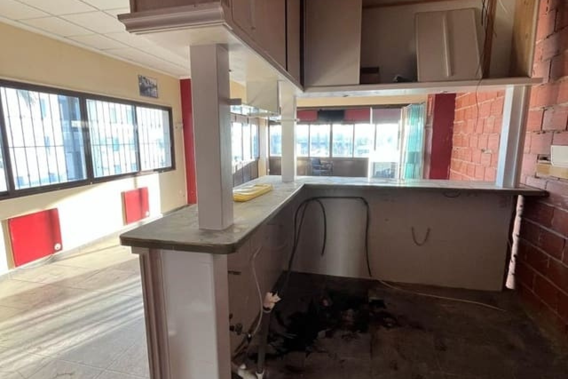 Revente - Commercial -
Orihuela Costa