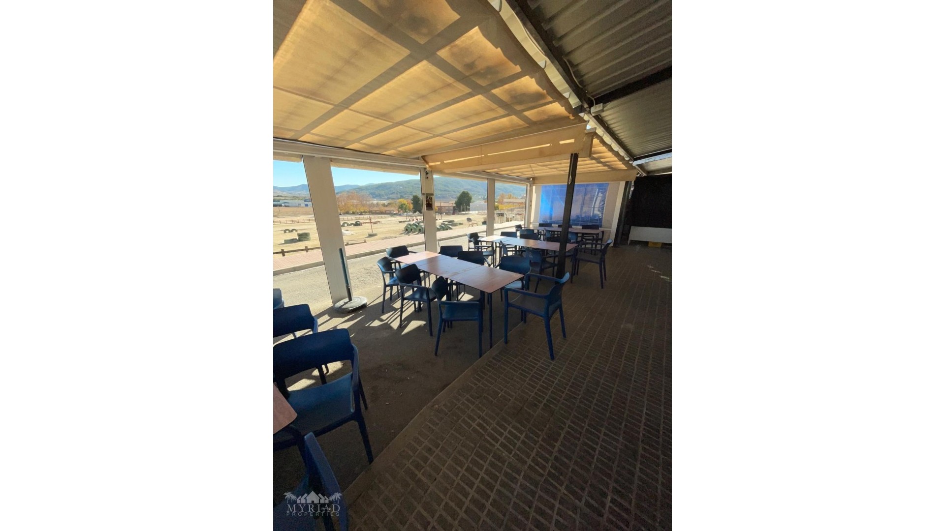 Revente - Commercial -
Pinoso - Pinoso Alicante