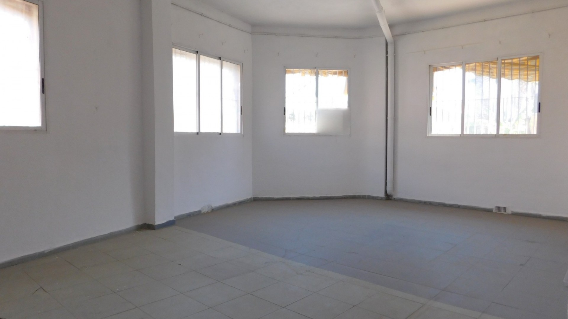 Revente - Commercial -
San Miguel de Salinas