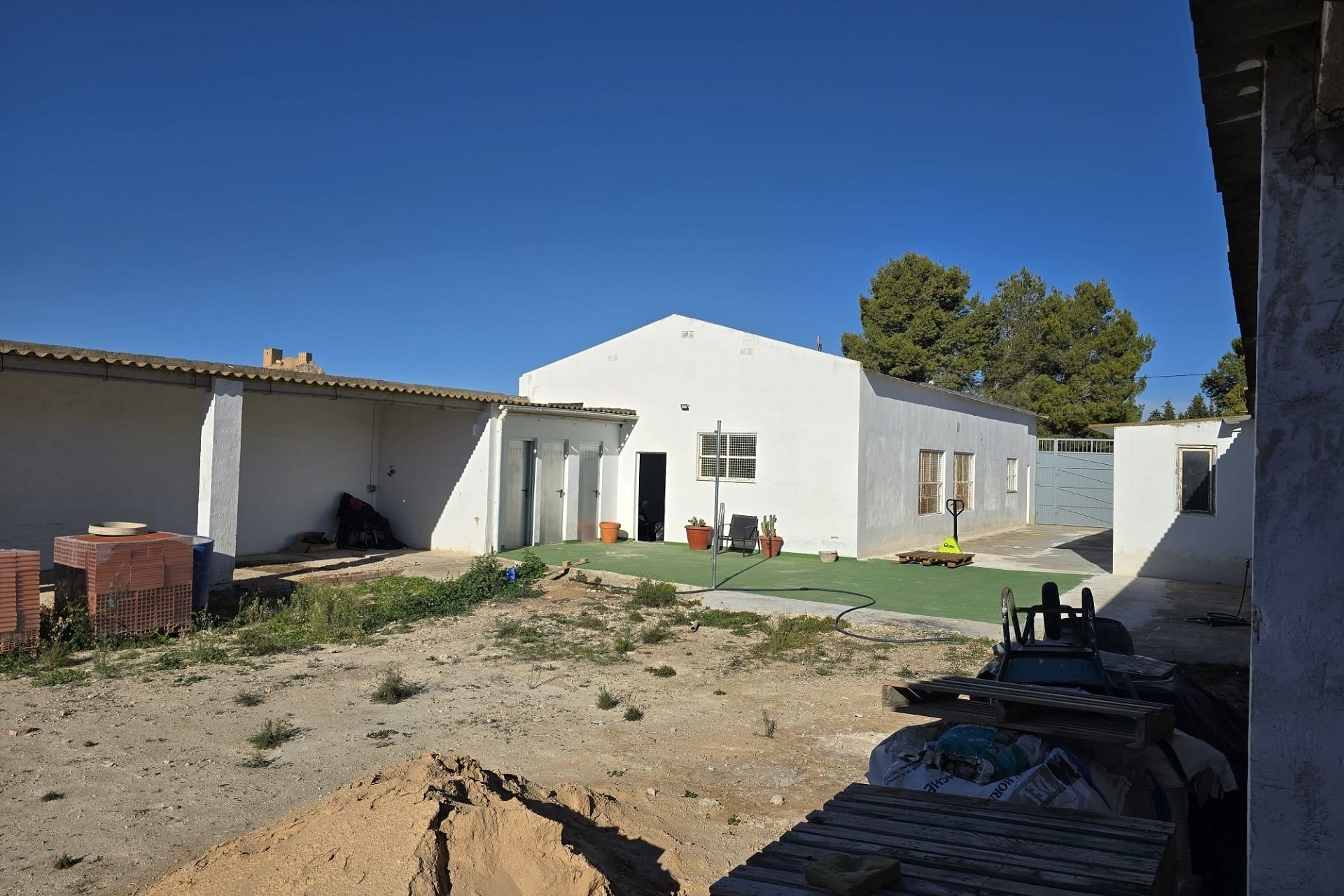 Revente - Commercial -
SAX