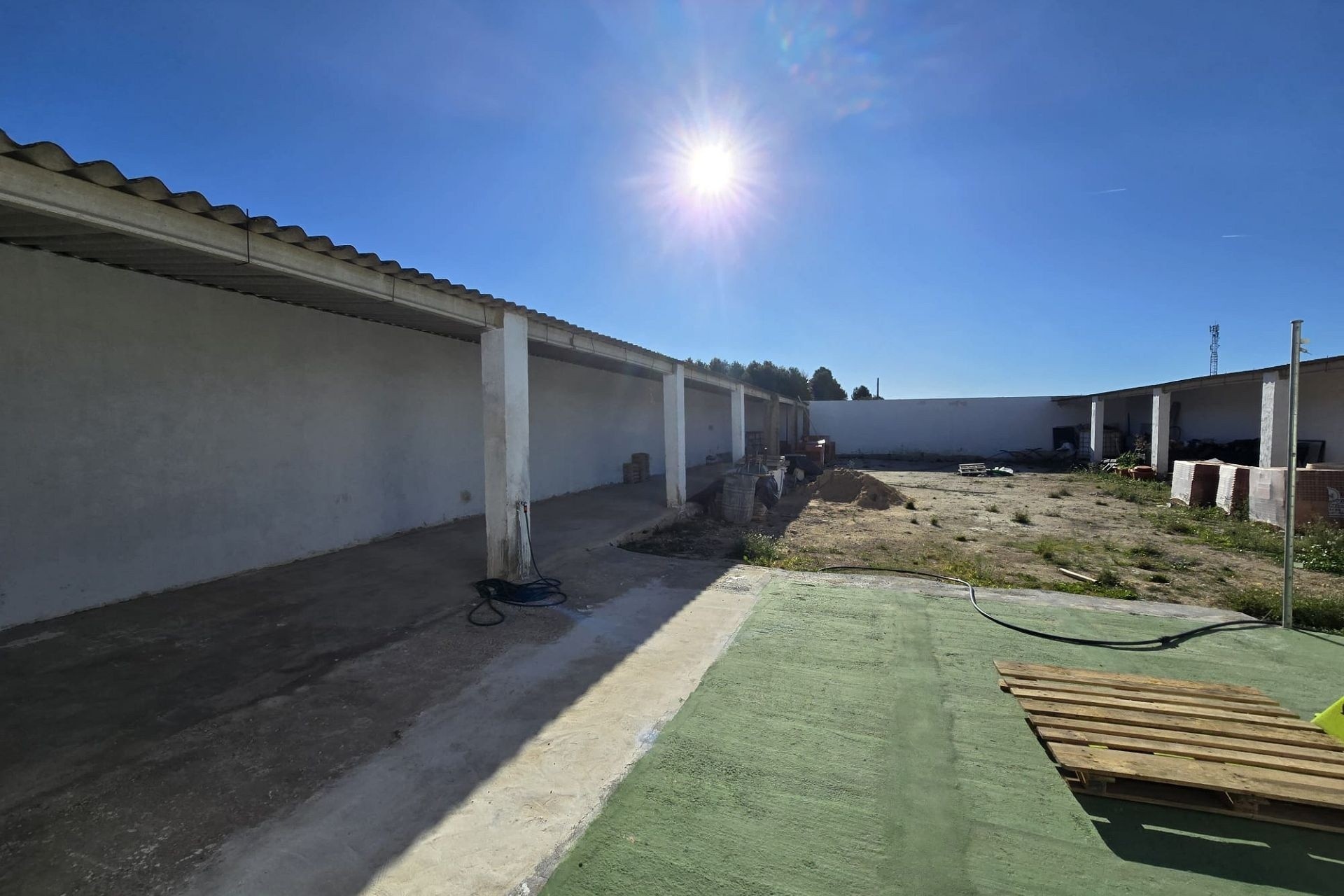 Revente - Commercial -
SAX