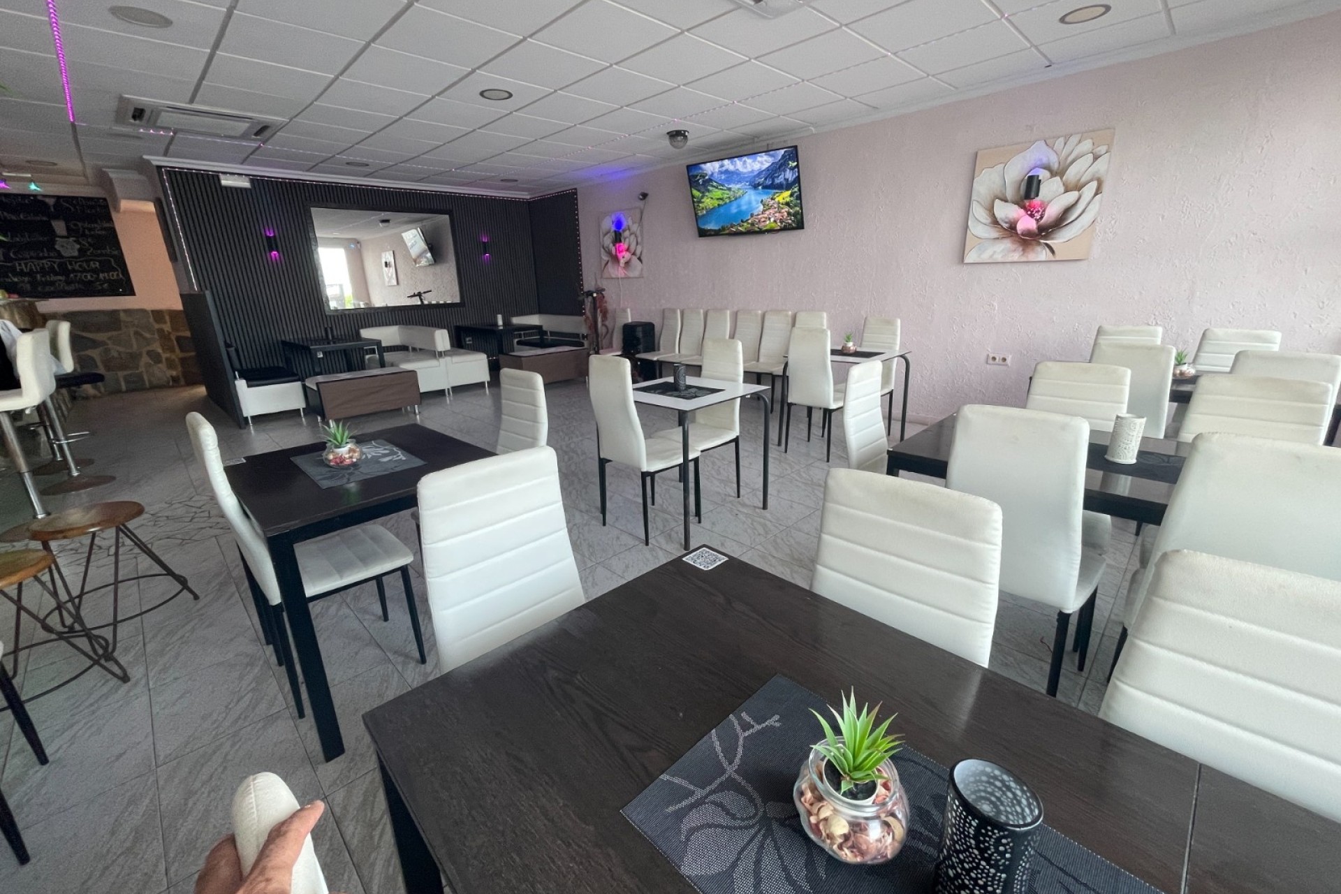 Revente - Commercial -
Torrevieia - Comunidad Valenciana