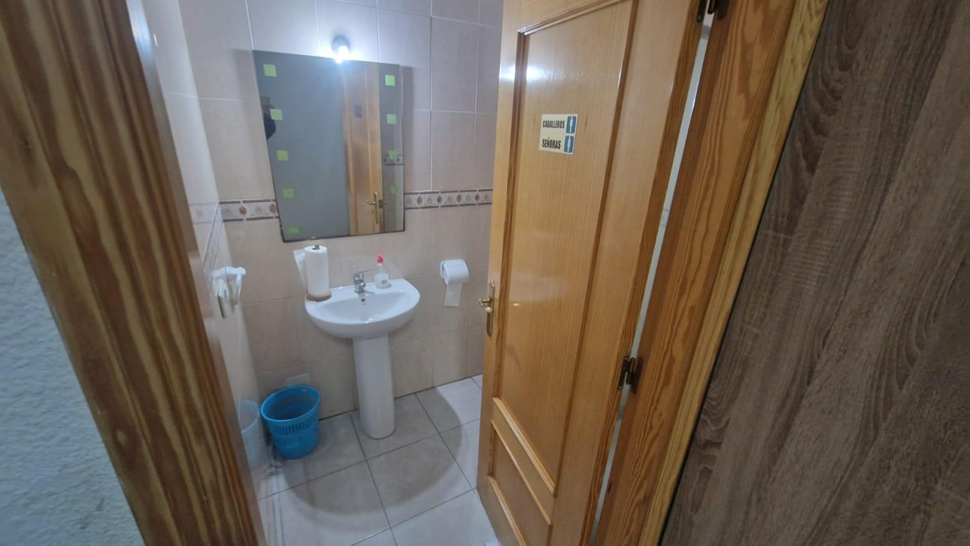 Revente - Commercial -
Torrevieja - Estacion de autobuses