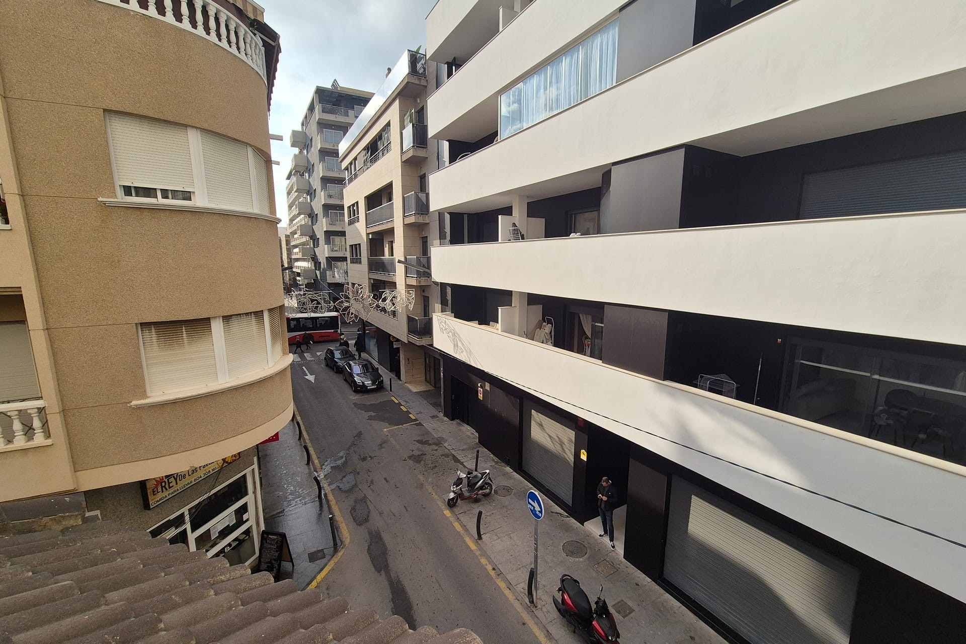 Revente - Commercial -
Torrevieja - Torrevieja Centro