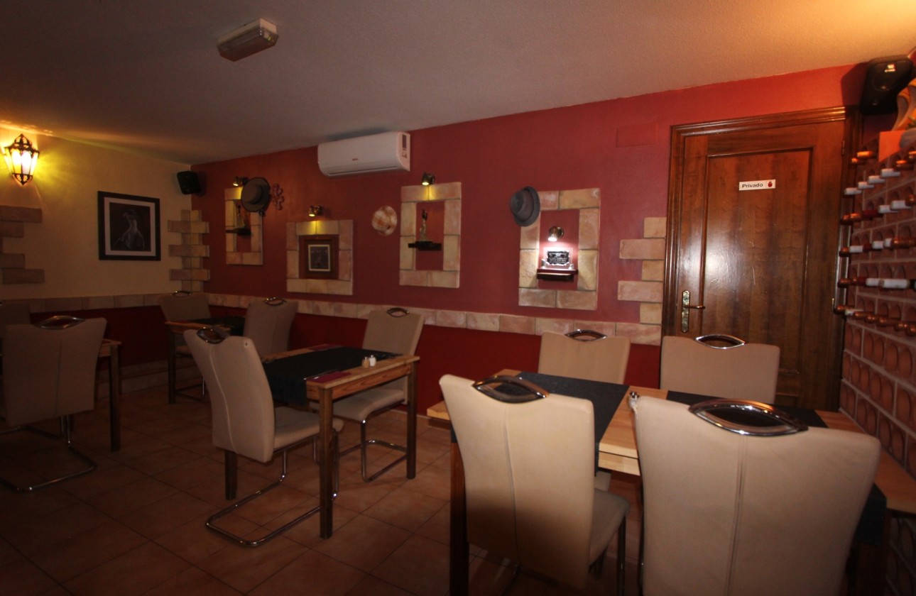 Revente - Commercial -
Torrevieja