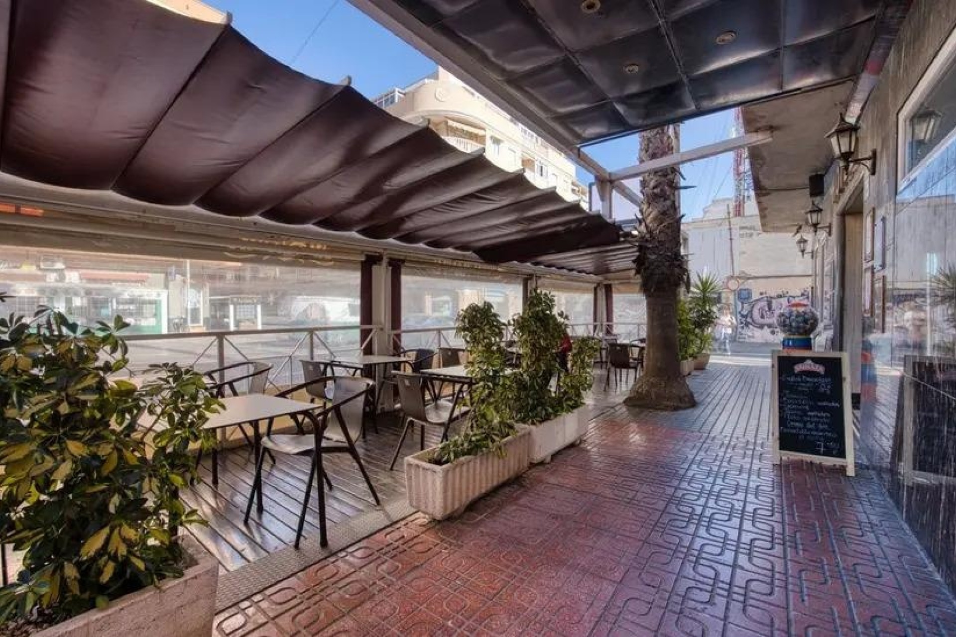 Revente - Commercial -
Torrevieja