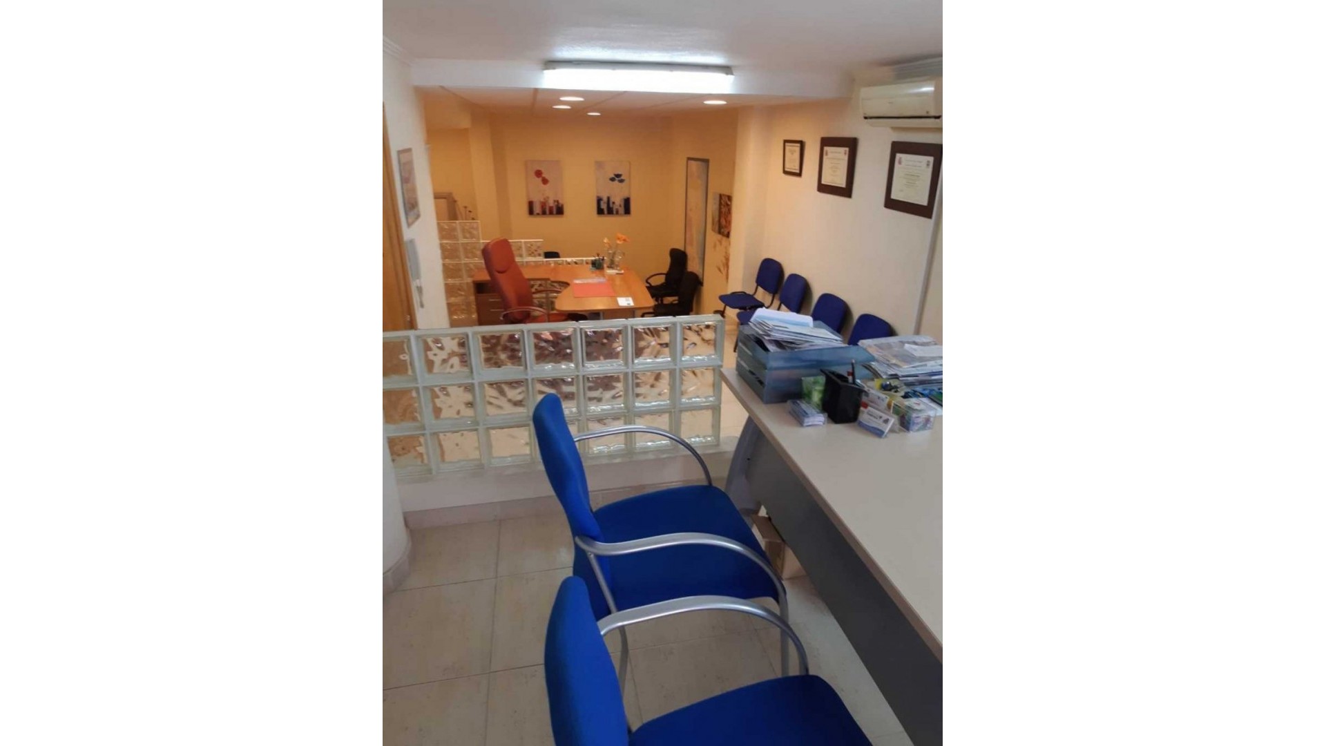 Revente - Commercial -
Torrevieja