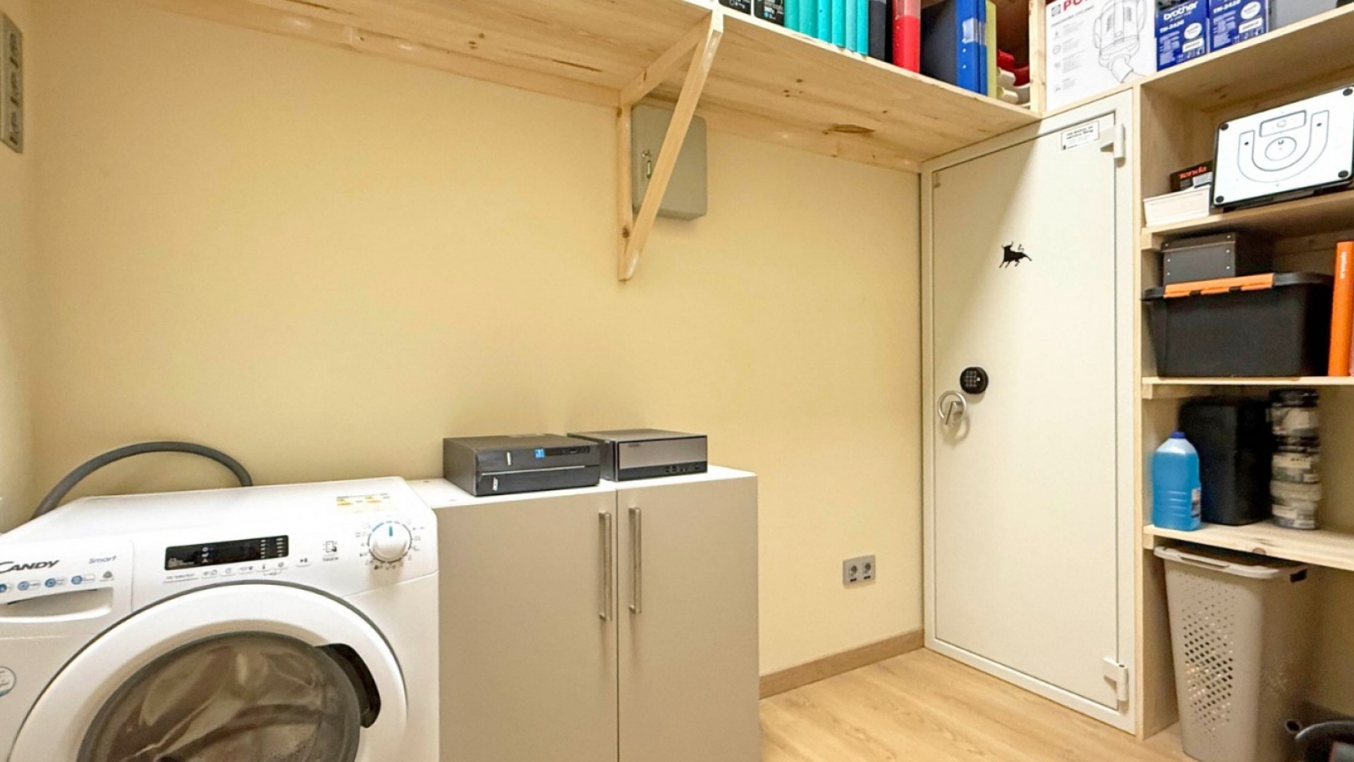 Revente - Commercial -
Torrevieja