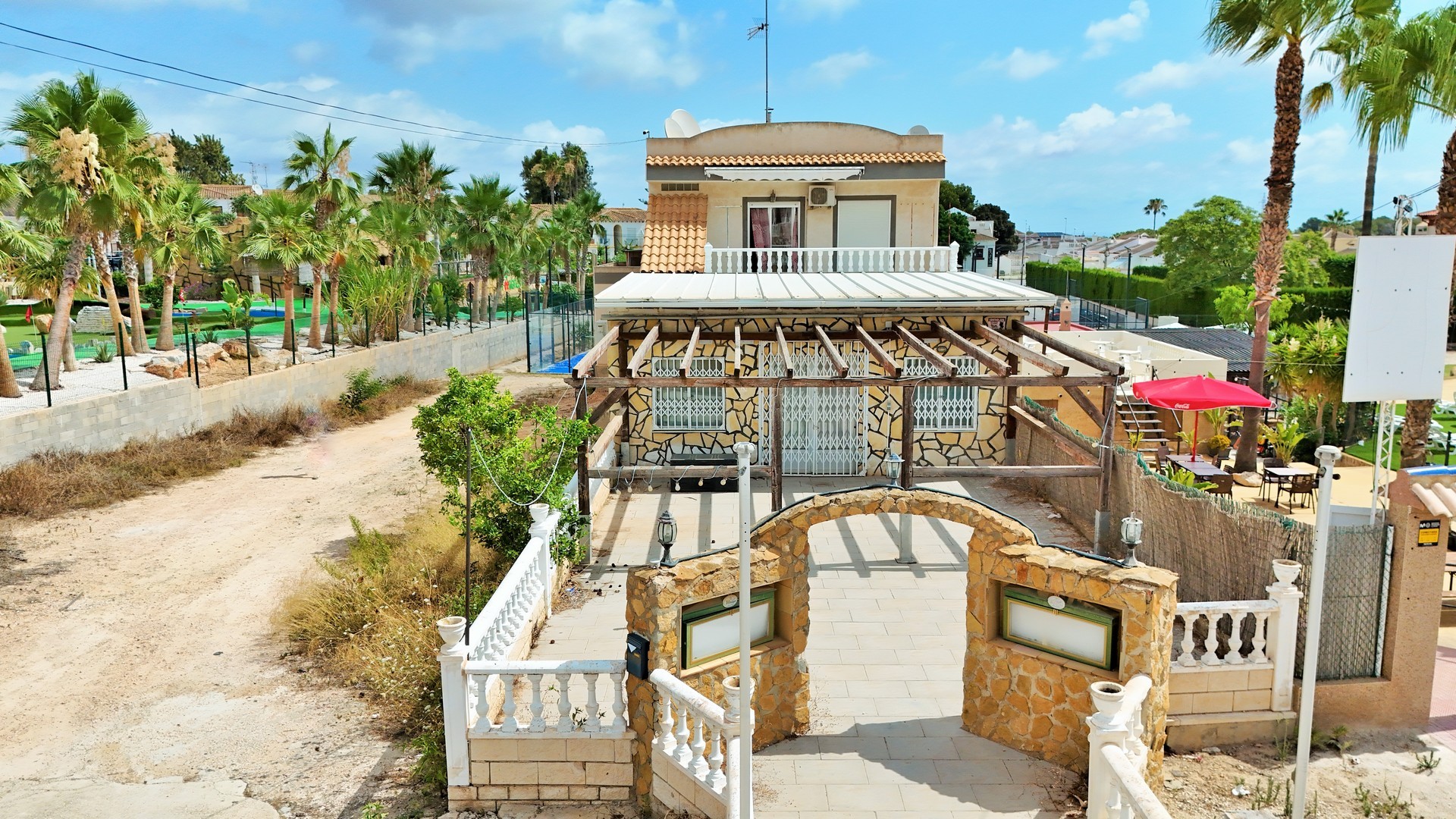 Revente - Commercial -
Villamartín