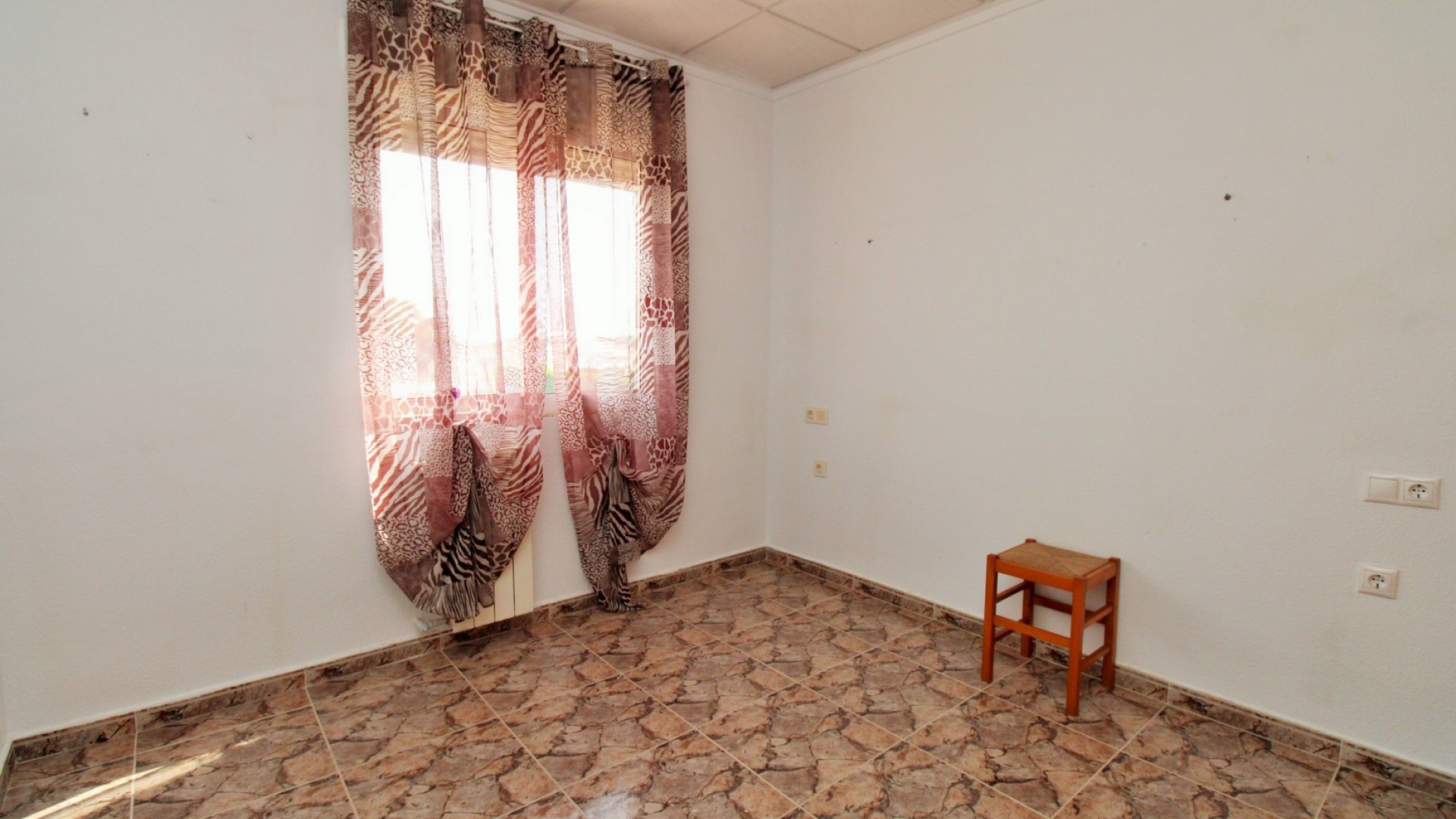 Revente - Commercial -
Villamartín