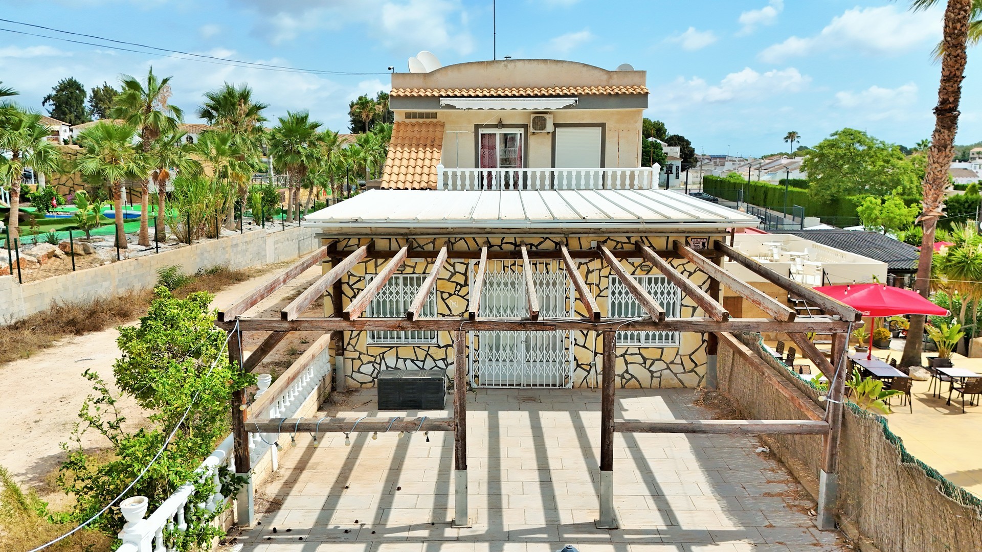 Revente - Commercial -
Villamartín