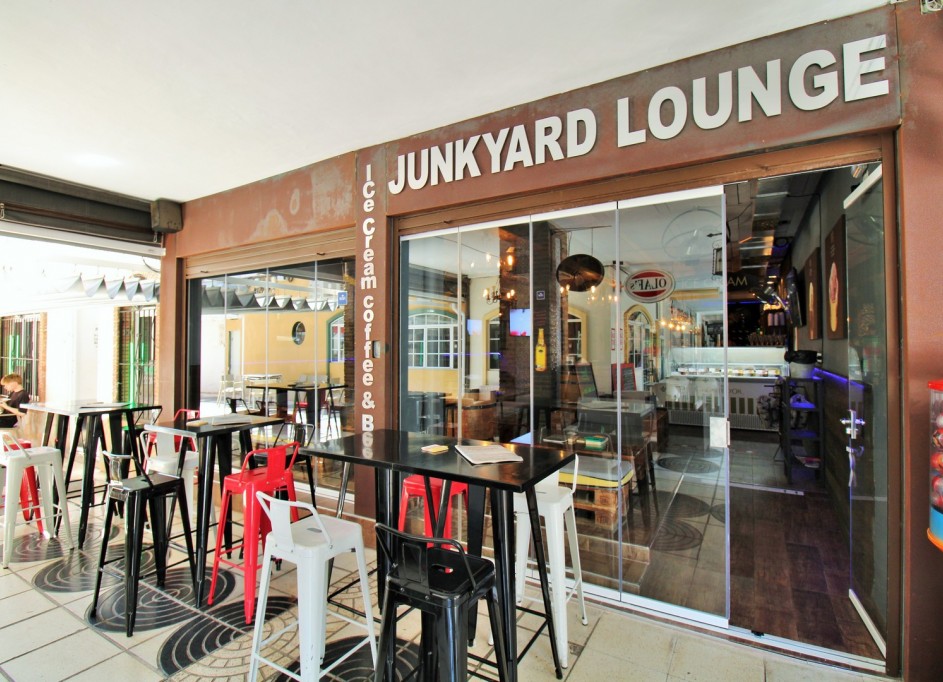 Revente - Commercial -
Villamartín