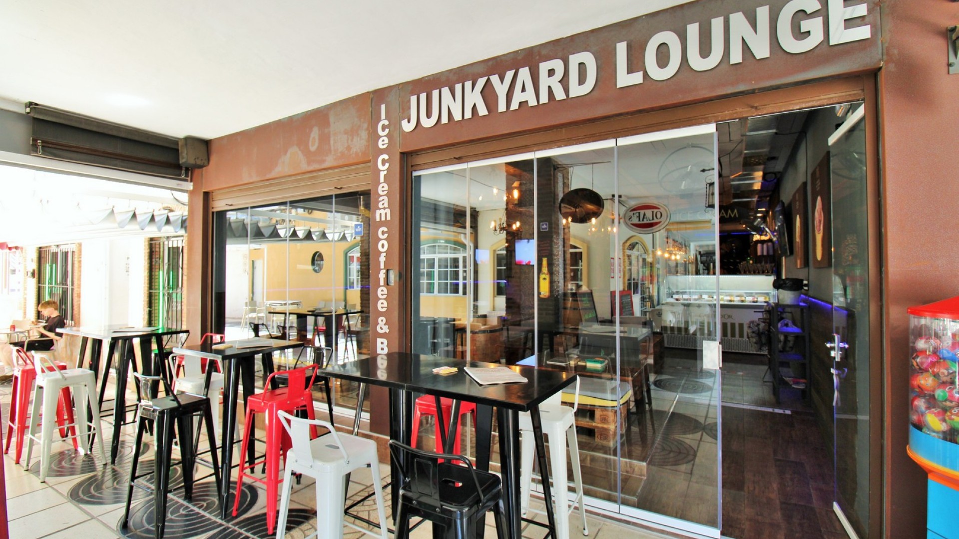 Revente - Commercial -
Villamartín