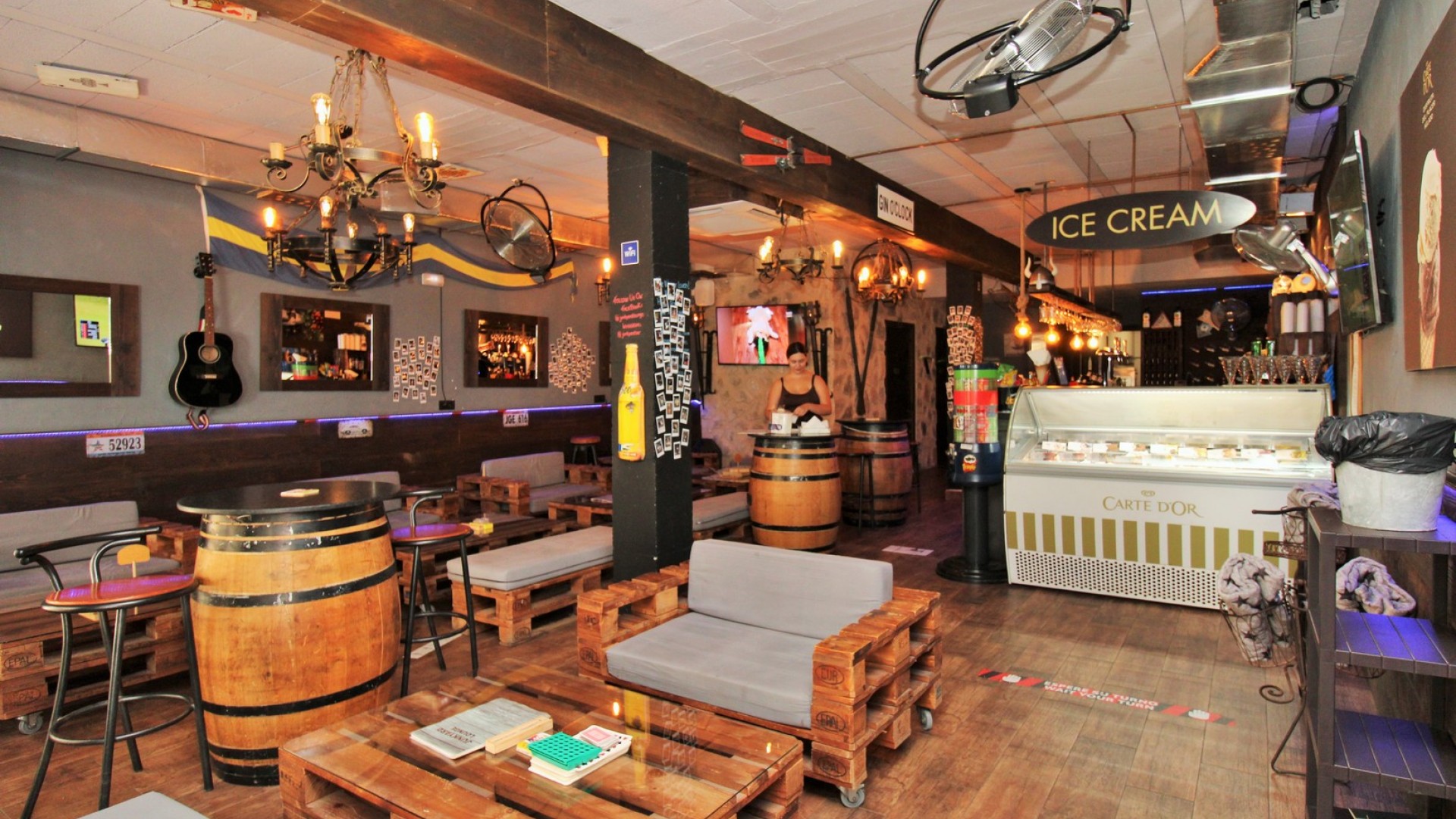 Revente - Commercial -
Villamartín