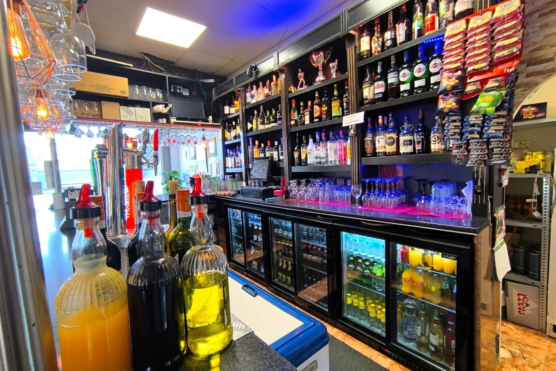 Revente - Commercial -
Villamartín