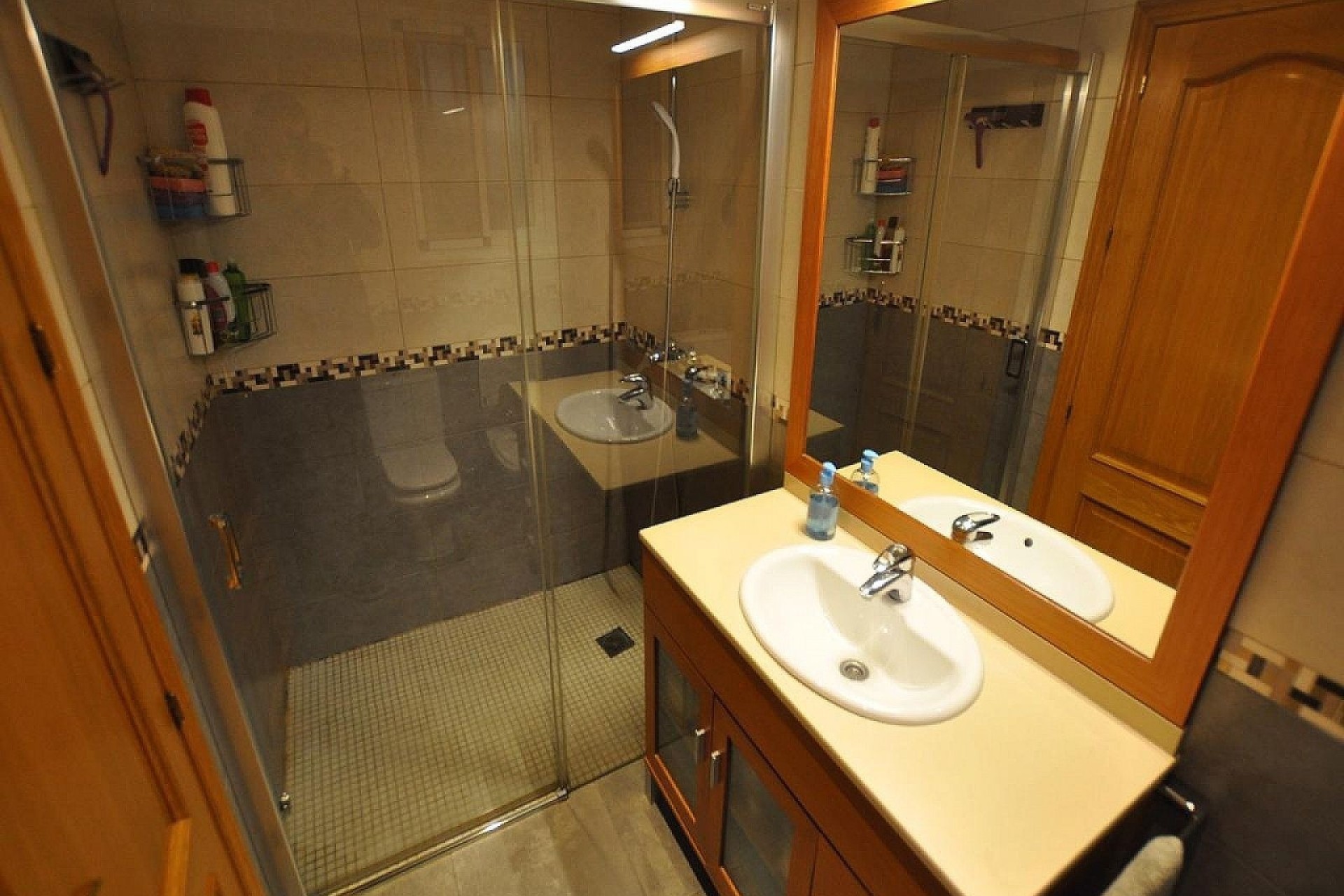 Revente - Commercial -
Villena