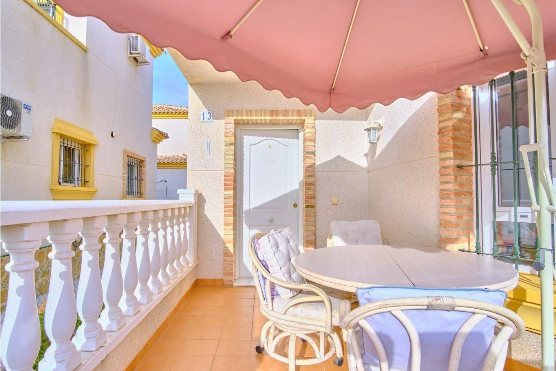 Revente - Detached Villa -
Los Montesinos - La Herrada