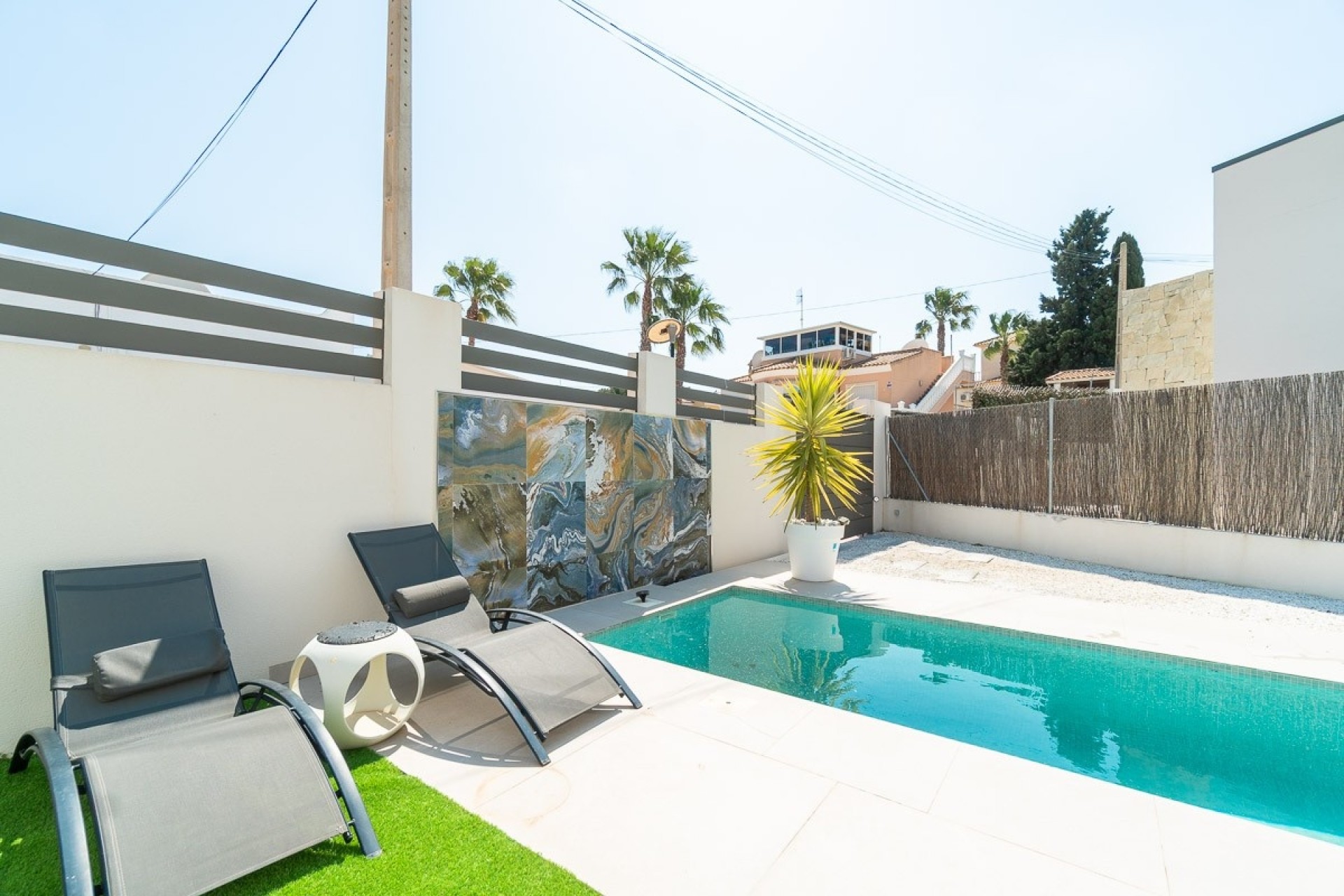 Revente - Detached Villa -
Orihuela Costa - Villamartin Golf