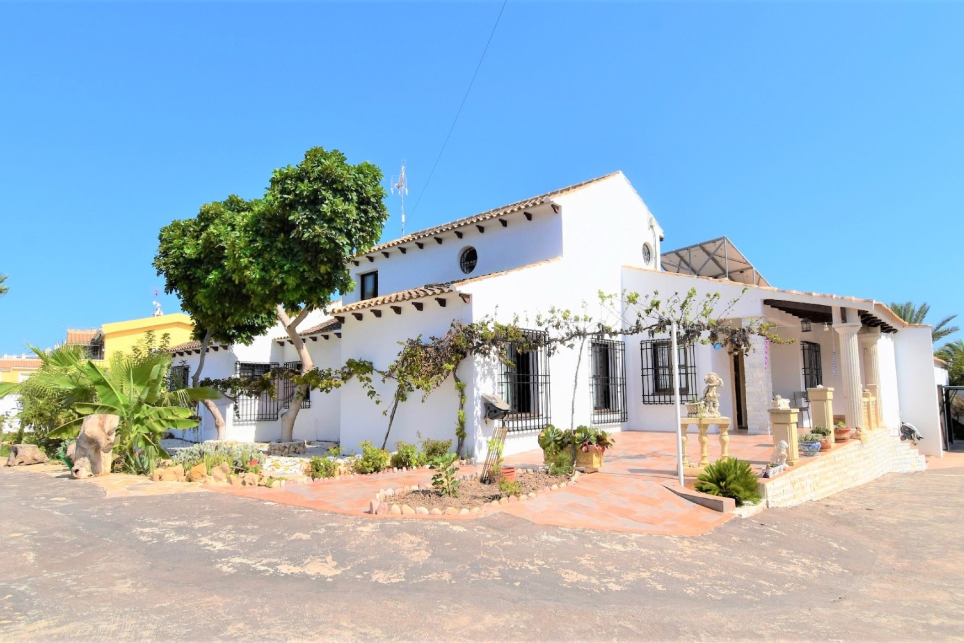 Revente - Detached Villa -
Orihuela Costa - Villamartin