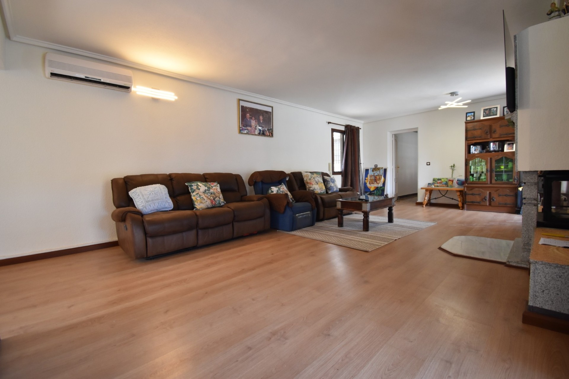 Revente - Detached Villa -
Orihuela Costa - Villamartin