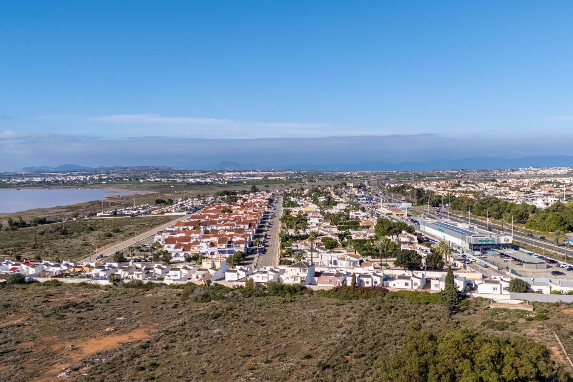 Revente - Detached Villa -
Torrevieja - Urbanización San Luis