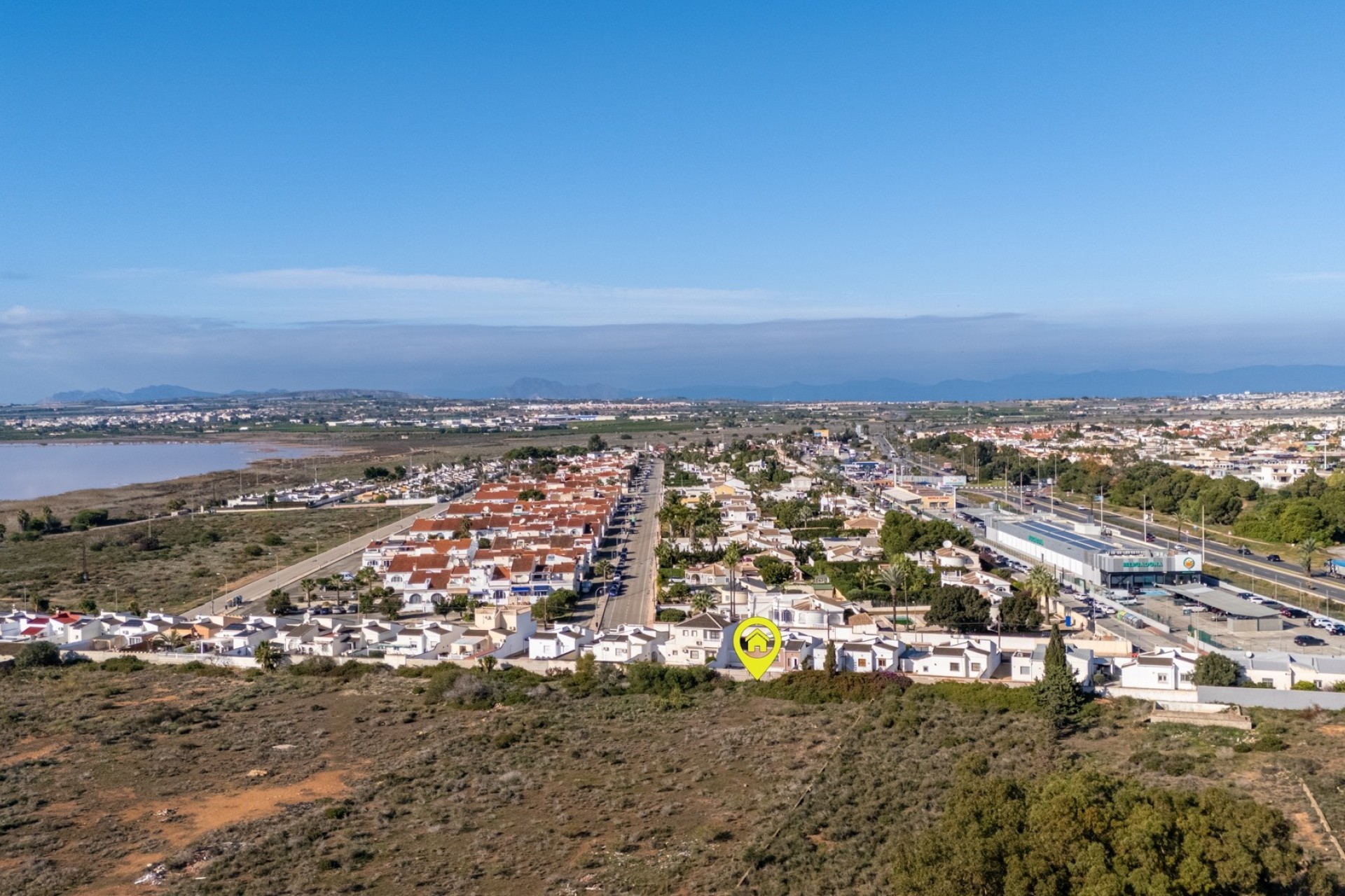 Revente - Detached Villa -
Torrevieja - Urbanización San Luis