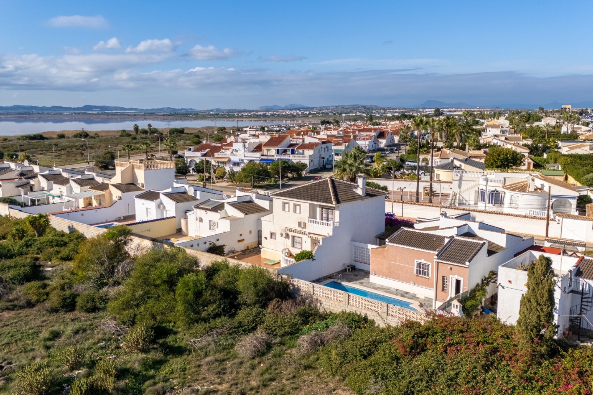 Revente - Detached Villa -
Torrevieja - Urbanización San Luis