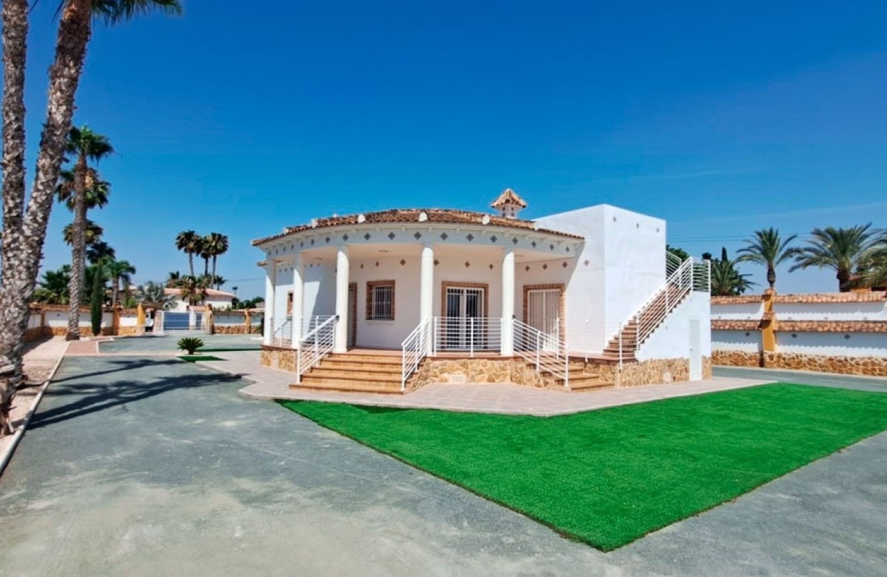 Revente - Finca / Propriété rurale -
Catral