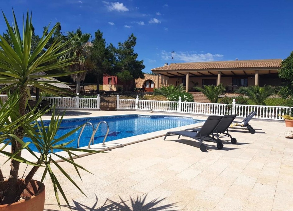 Revente - Finca Propriété rurale -
El Esparragal