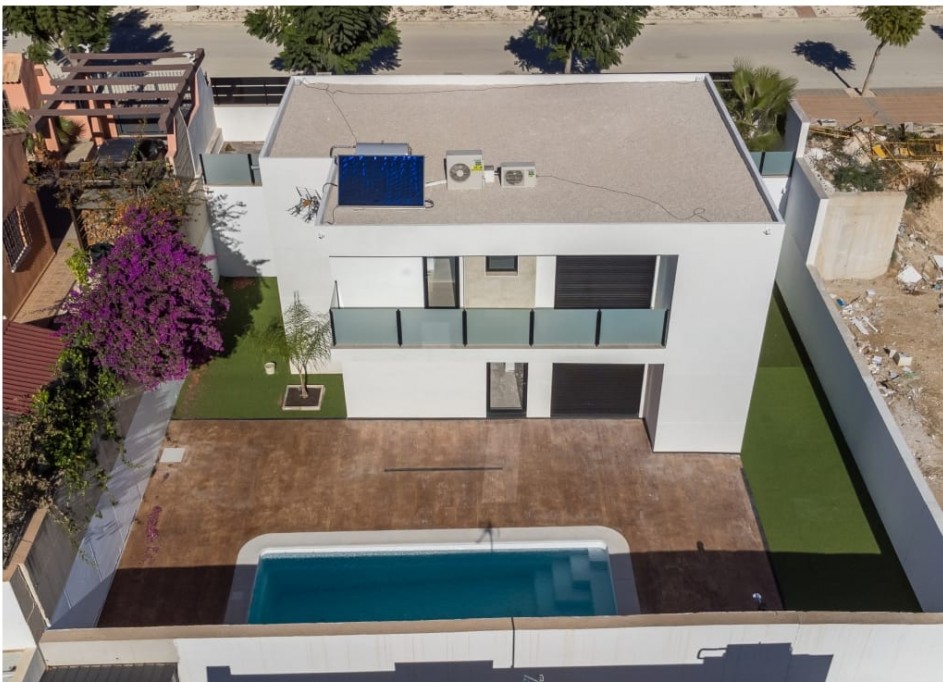 Revente - Finca Propriété rurale -
Fortuna