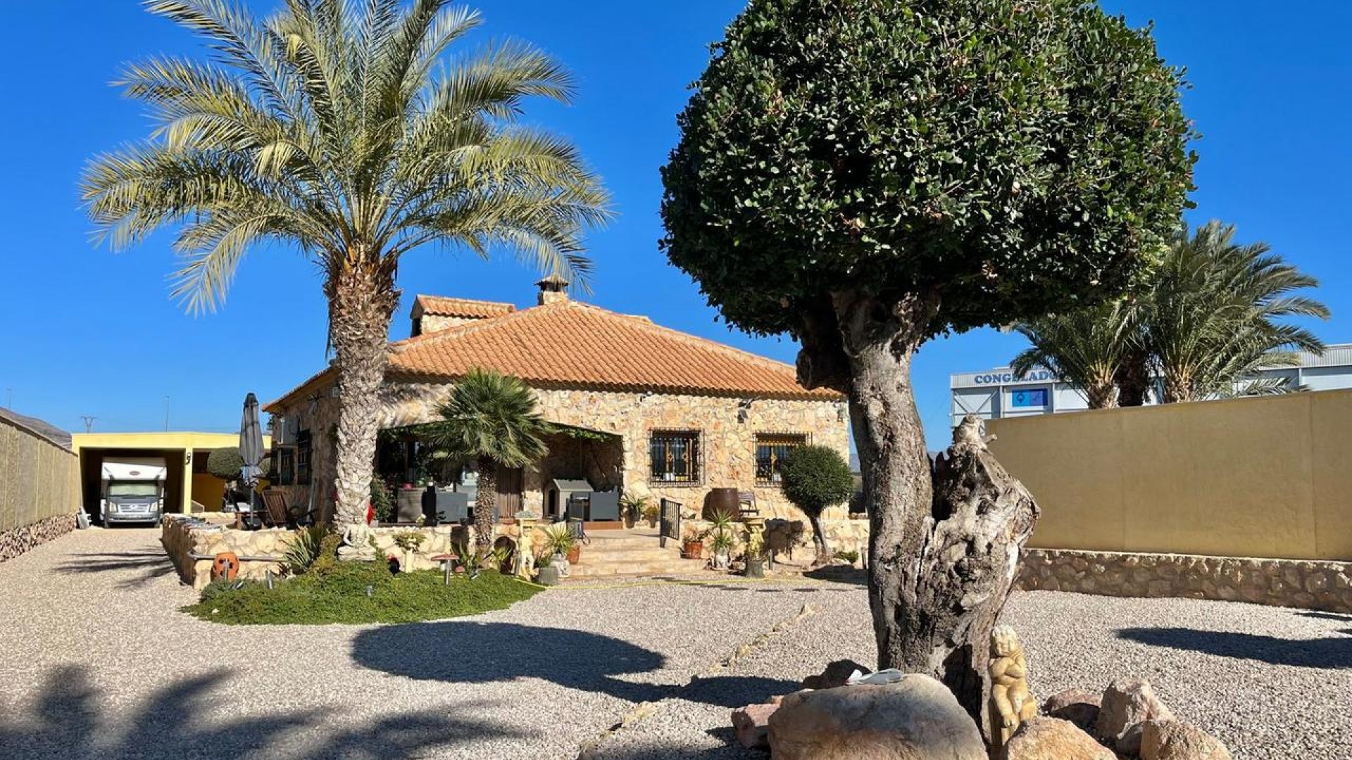 Revente - Finca Propriété rurale -
Fortuna