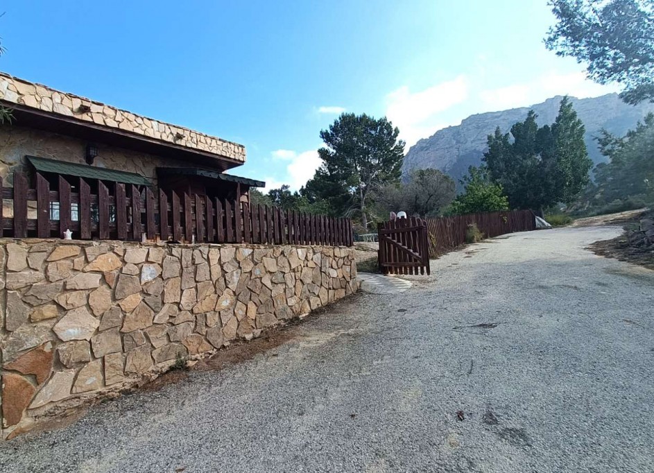 Revente - Finca Propriété rurale -
Gea y Truyols