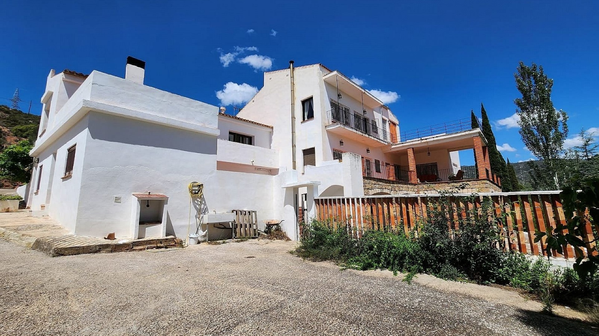 Revente - Finca Propriété rurale -
Jalance