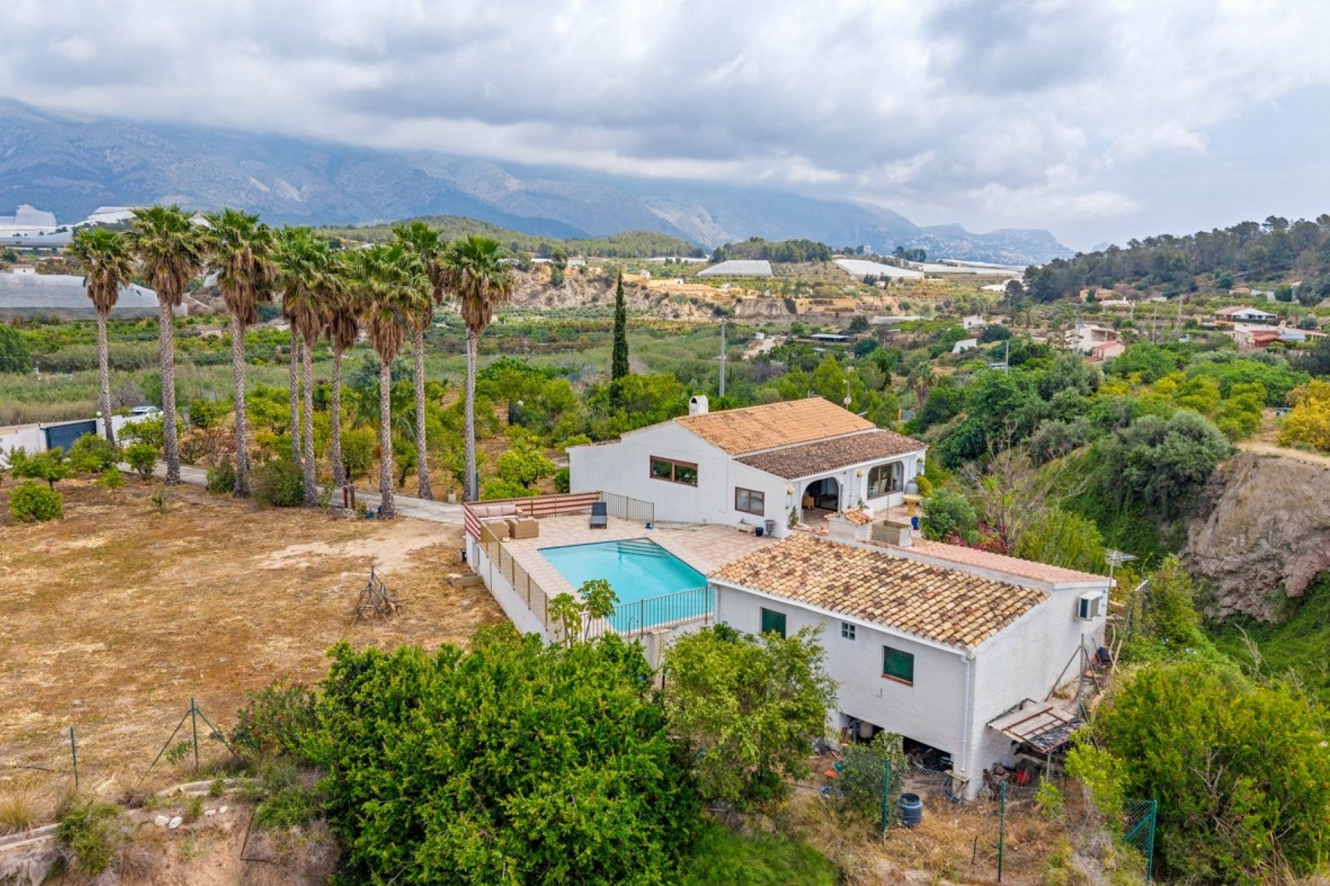 Revente - Finca / Propriété rurale -
La Nucía